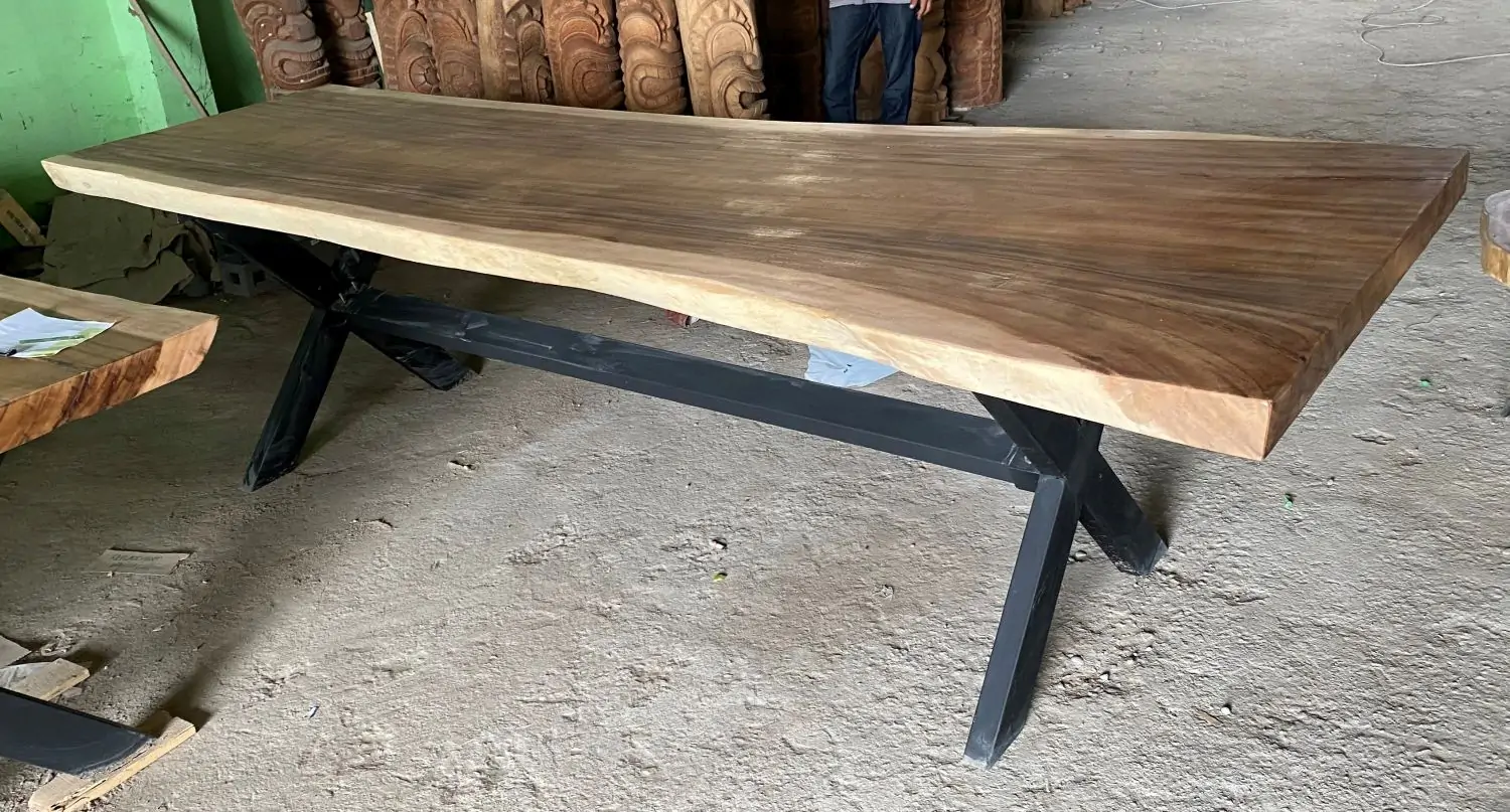  Product image 2 of the product “Natural wood table suar with metal legs X-style, 304cm length, 115cm width, 83.5cm height. Table top 7cm thickness ”